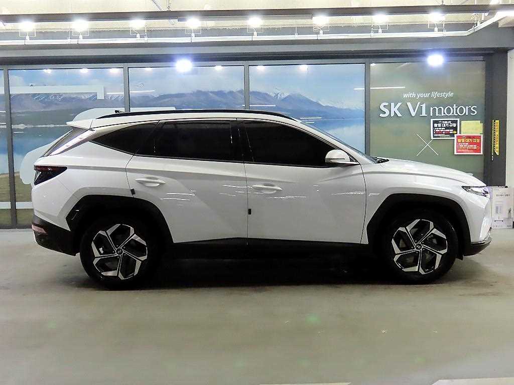Hyundai Tucson Gasoline 1.6 Turbo 4WD Inspiration — фото 3