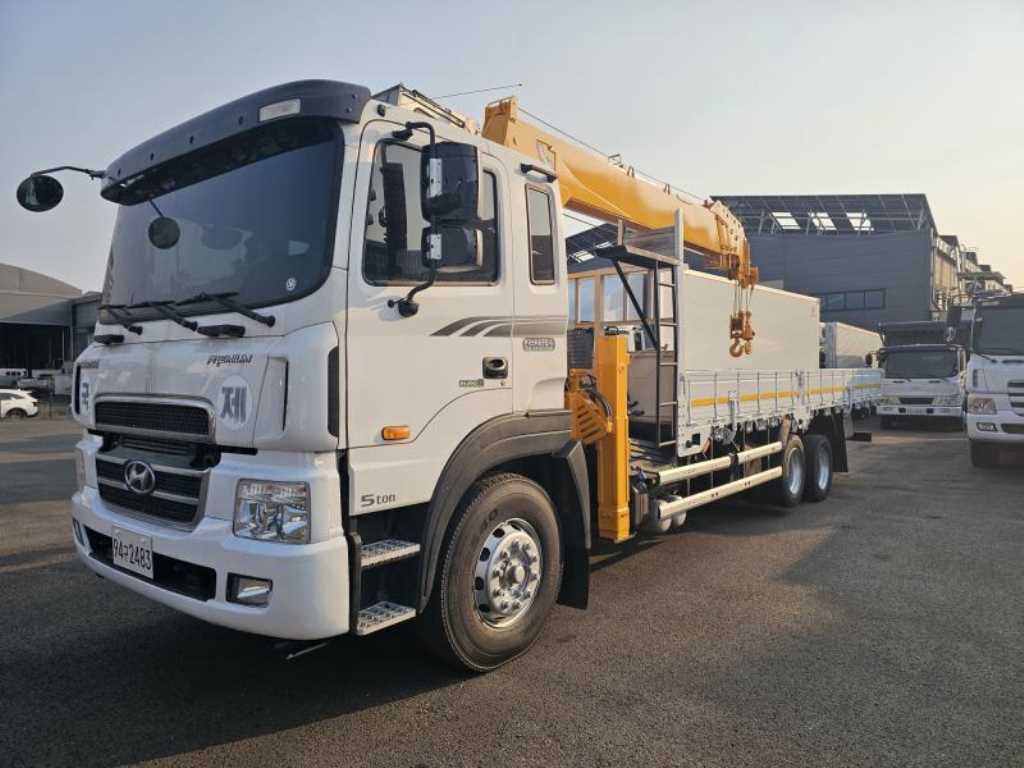 현대 카고크레인 없음(순정) 메가트럭 와이드캡 5톤 - 중고 트럭 매물 이미지