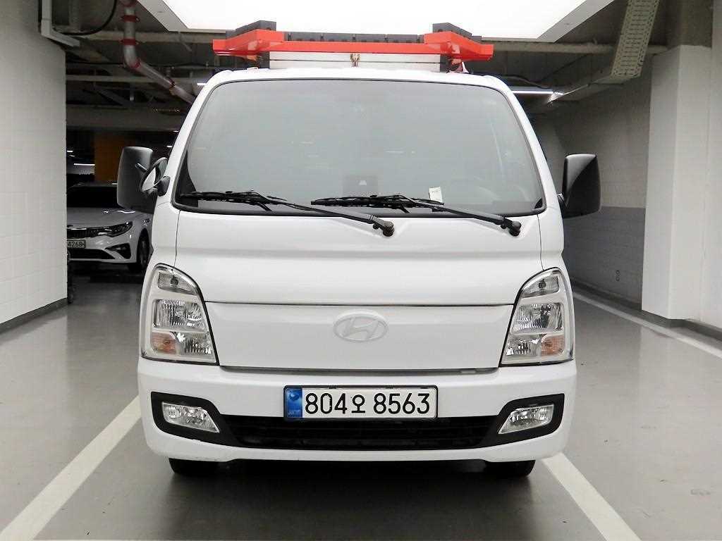 Hyundai Porter Super Cab/ Long Wheelbase Smart 3