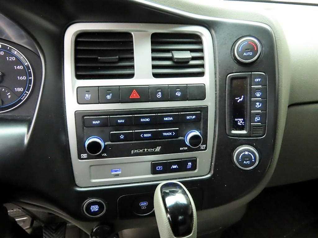 Hyundai Porter Super Cab/ Long Wheelbase Smart 10