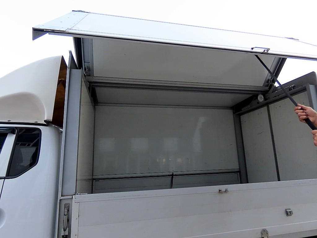 Hyundai Porter Manual/ Super Cab/ Long Wheelbase 7