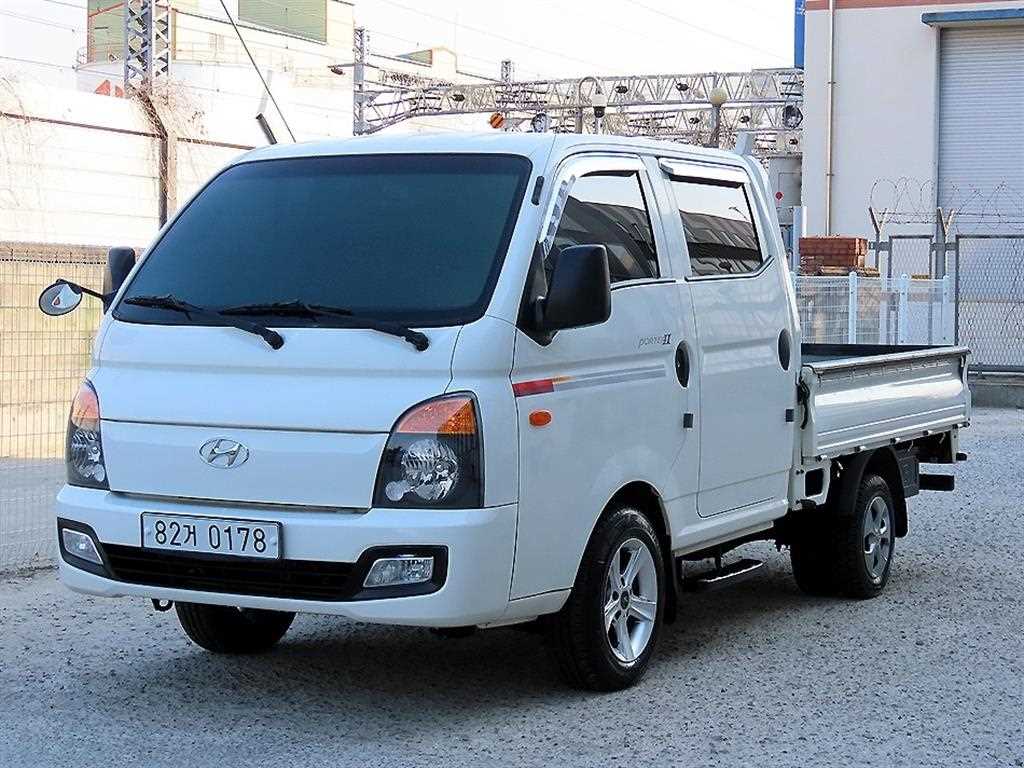 Hyundai Porter 1.0 Ton/ Double Cab/ Long Wheelbase/ CRDi Smart 3