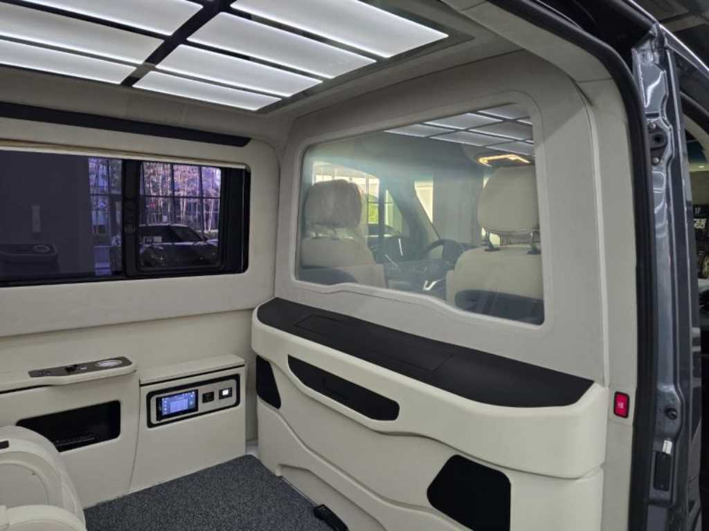 Mercedes-Benz Sprinter 319 CDi Euro Coach Business 9