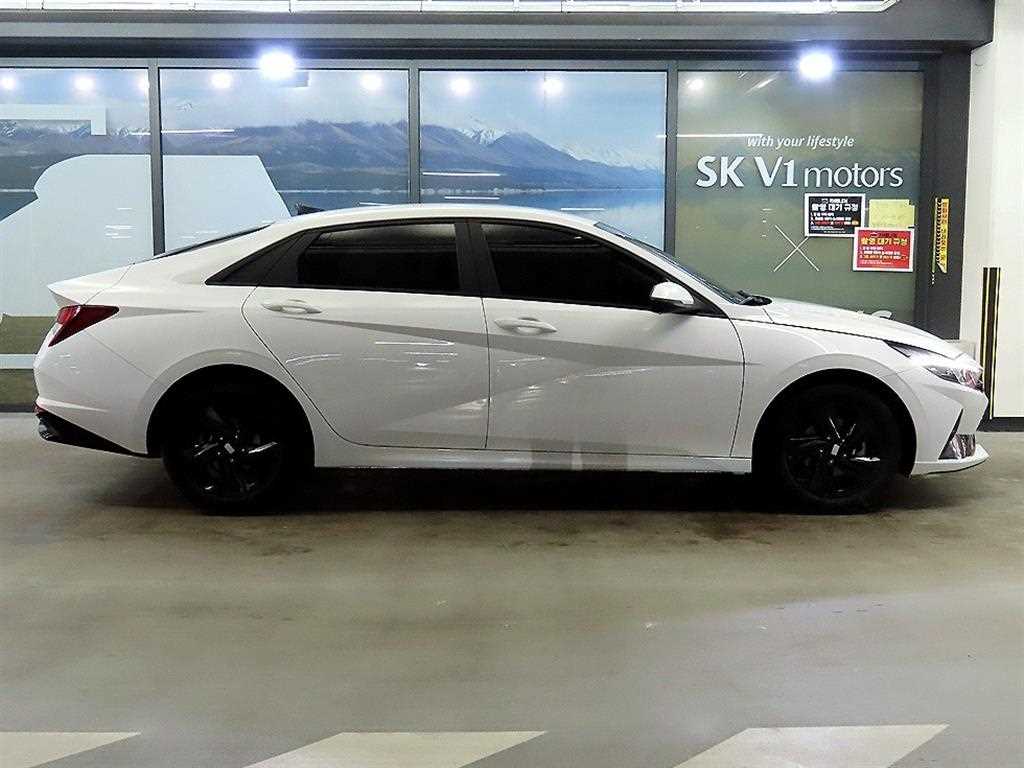 Hyundai Avante 1.6 Modern 4