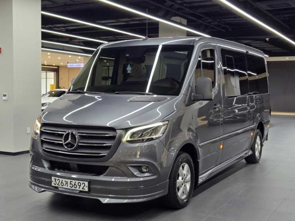 Mercedes-Benz Sprinter 319 CDi Euro Coach Business 3