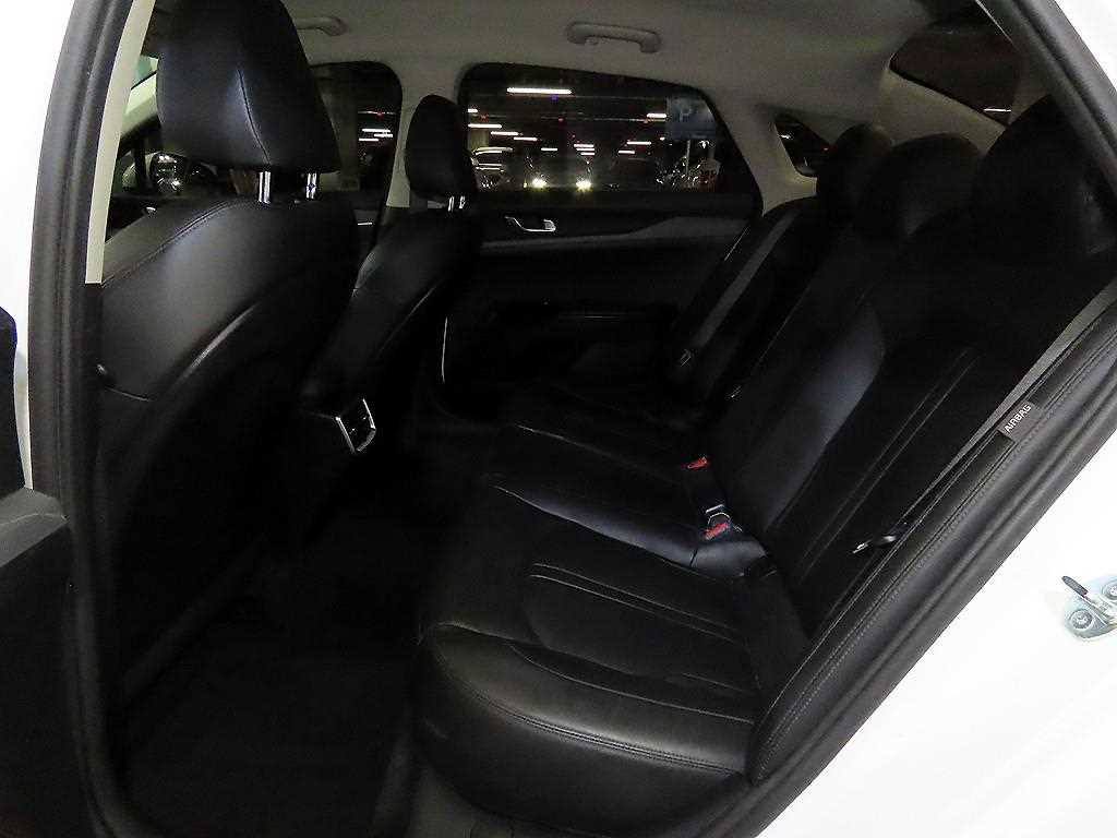 Kia K5 LPI 2.0 Trendy 8