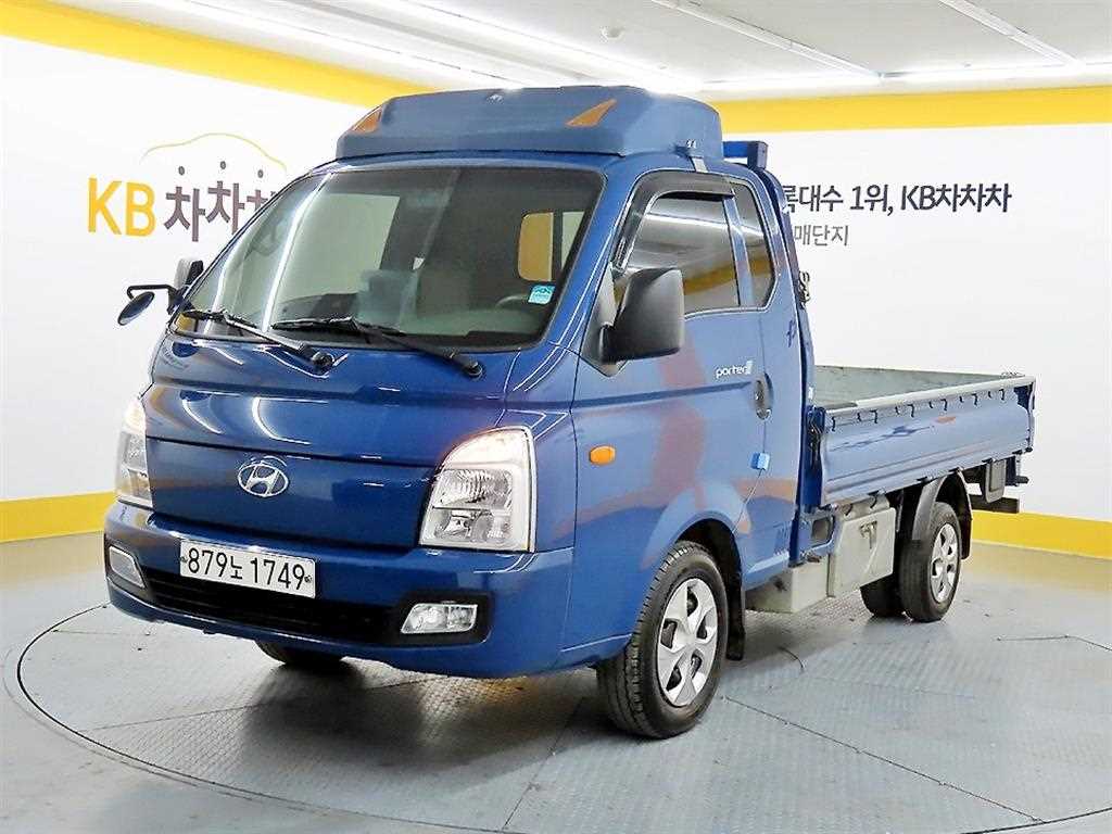 Hyundai Porter Super Cab/ Long Wheelbase/ 2WD Smart