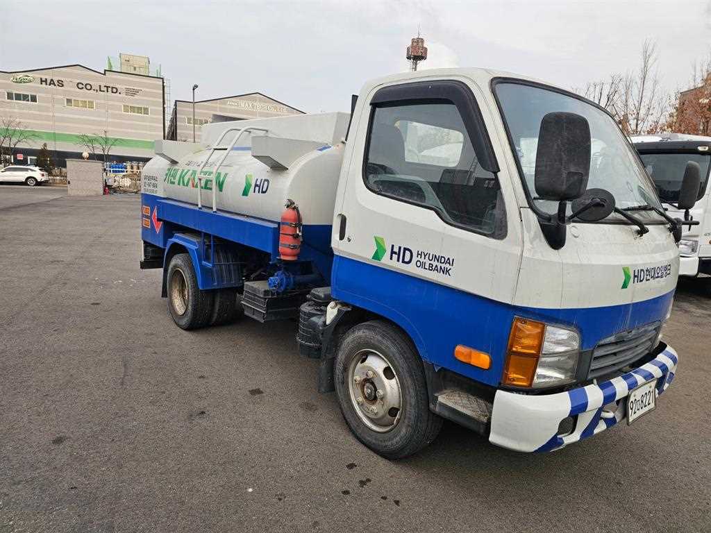 현대 홈로리 마이티큐티 3,000L 다니엘주유기 - 중고 트럭 매물 이미지