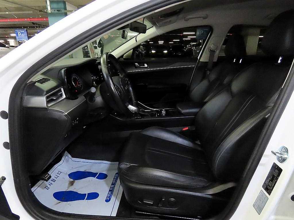 Kia K5 LPI 2.0 Trendy 7