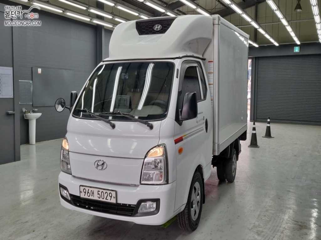 현대 포터2 1톤 냉동탑 - 중고 트럭 매물 이미지