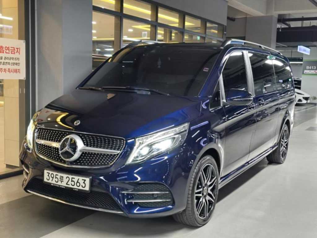 Mercedes-Benz V-Class V300 d 3