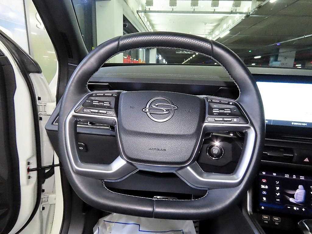 KG Mobility (Ssangyong) Torres 1.5 GDI-T 2WD T7 9