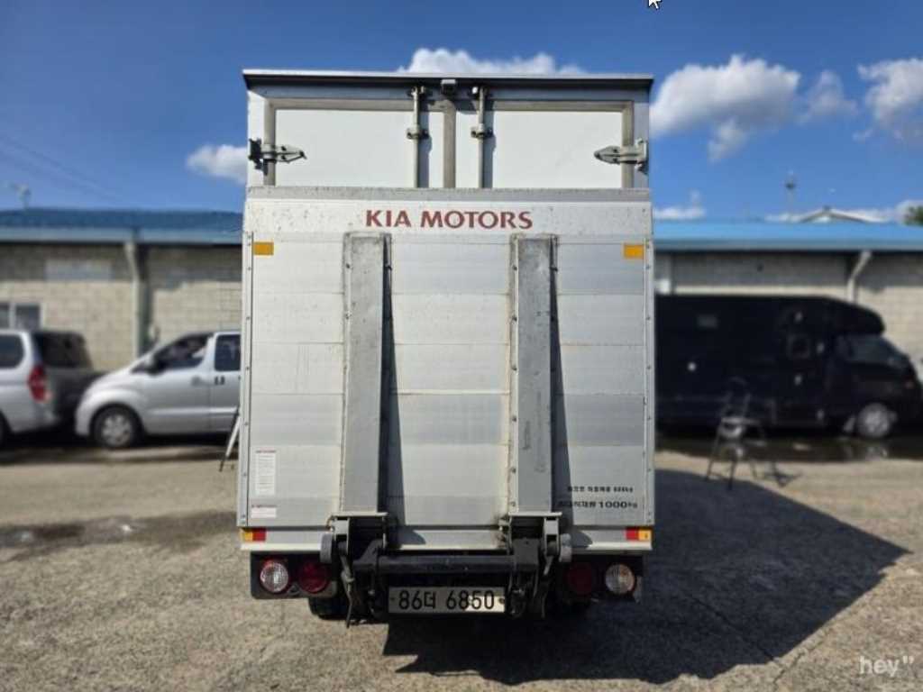 기아 봉고3 1톤 표준탑 - 중고 트럭 매물 이미지