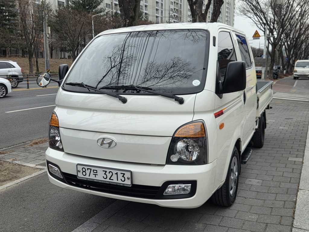 현대 포터2 1톤 카고 - 중고 트럭 매물 이미지