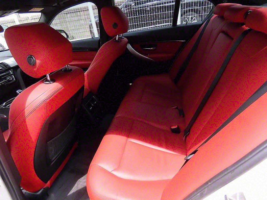 BMW 3 Series 328i M Sport 7