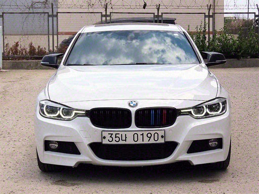 BMW 3 Series 328i M Sport 2