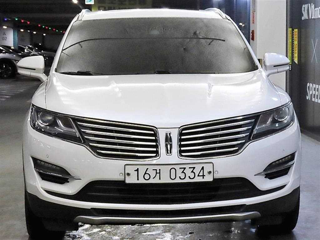 링컨 MKC 2.0 AWD 리저브 사진 2/20