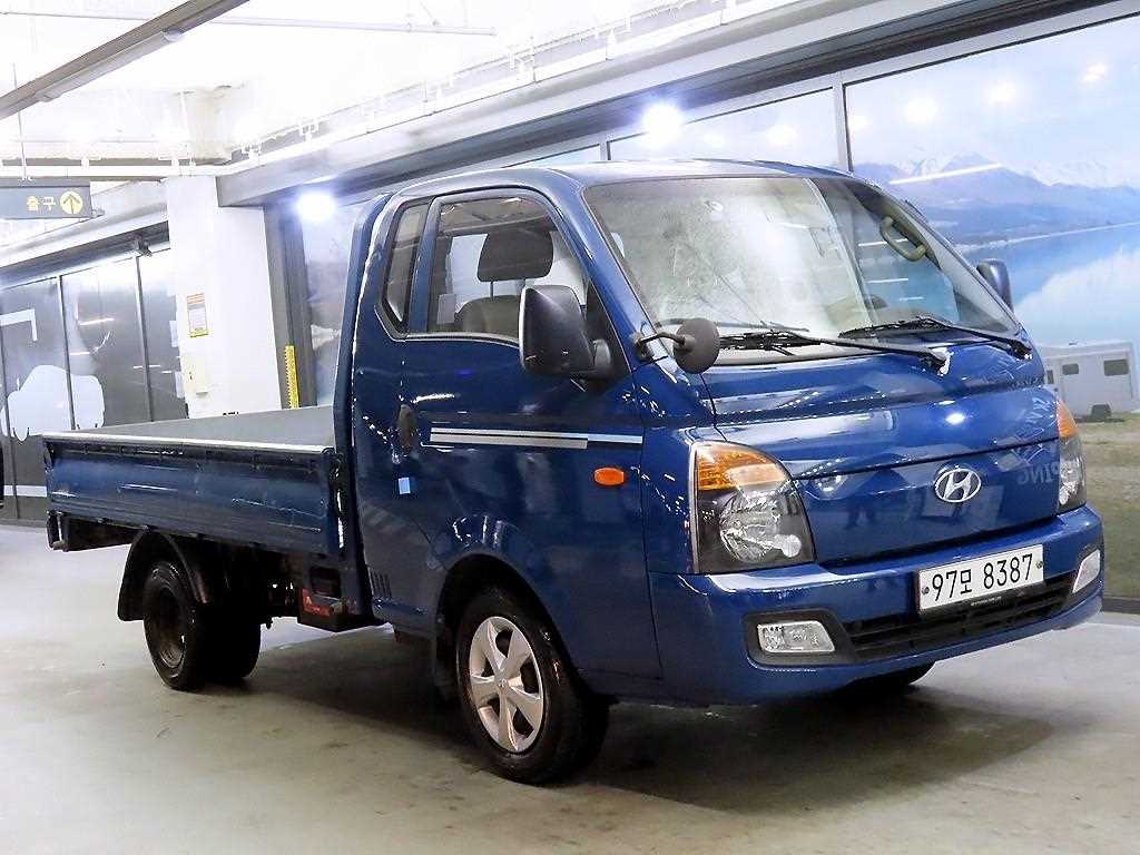Hyundai Porter 1.0 Ton/ Super Cab/ Long Wheelbase/ CRDi Super
