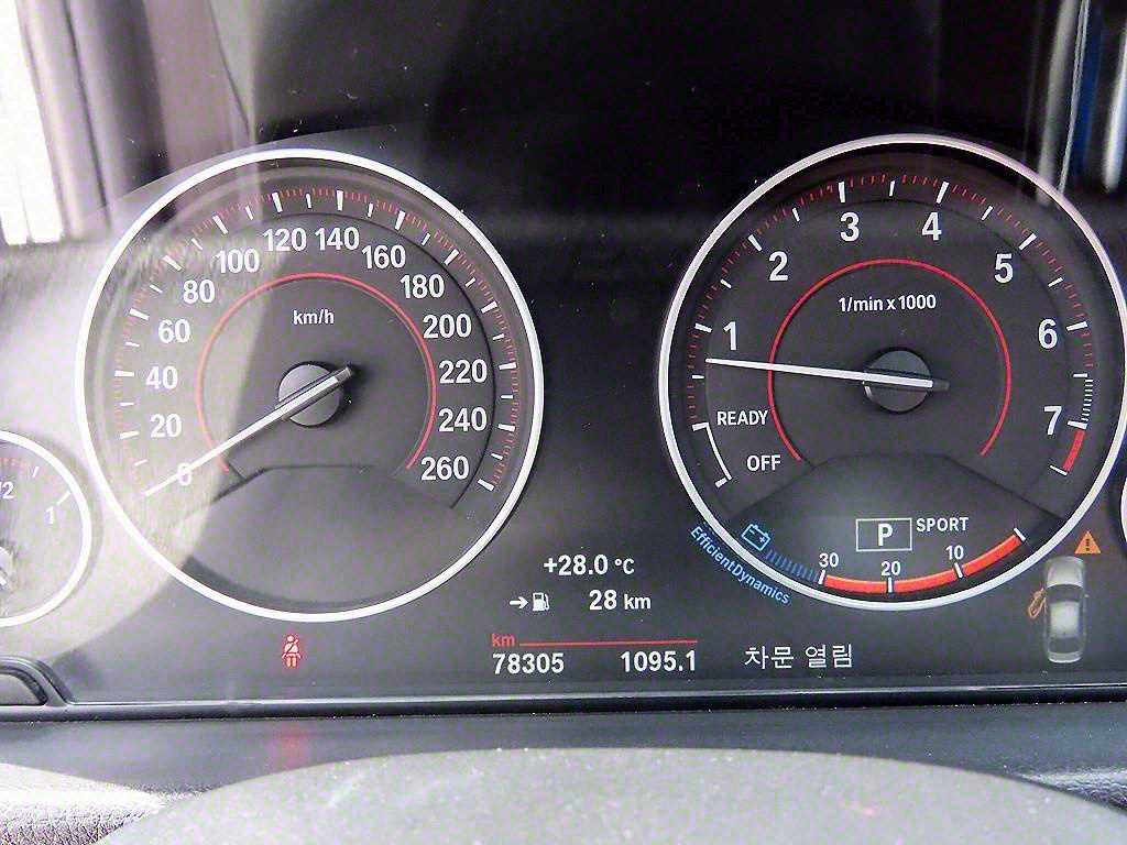 BMW 3 Series 328i M Sport 10