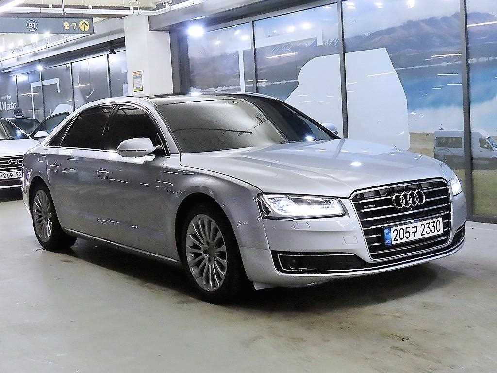 뉴A8 50 TDI 콰트로 LWB 2015년식