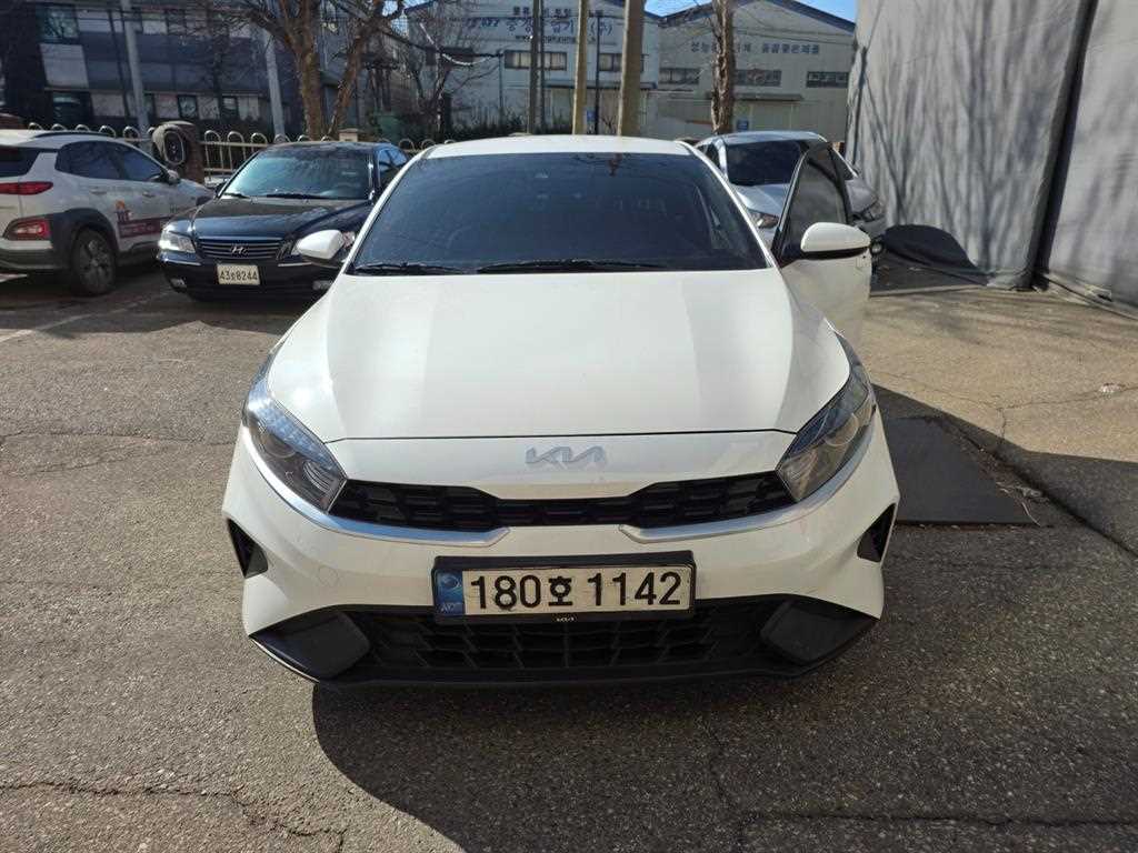 Kia K3 1.6 Gasoline Trendy 2