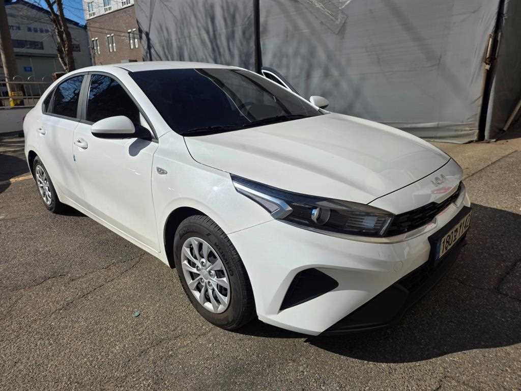 Kia K3 1.6 Gasoline Trendy 3