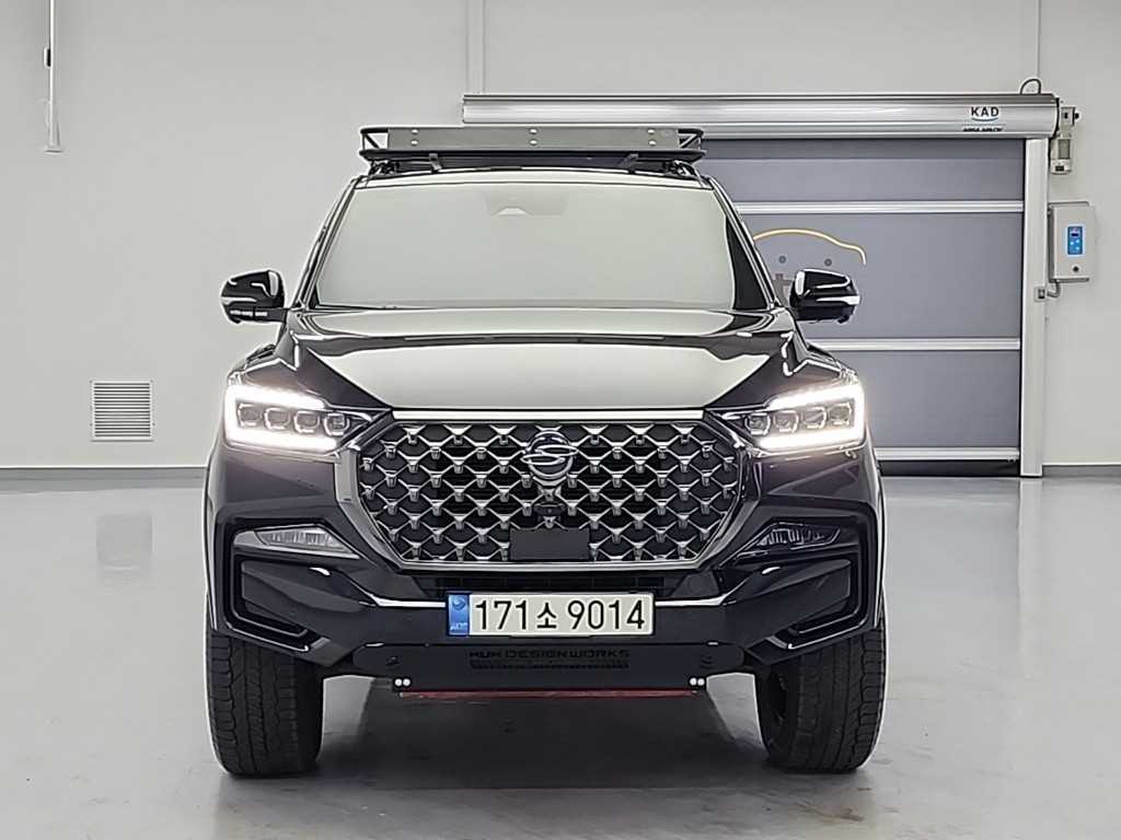 KGM 렉스턴 디젤 2.2 4WD 더 블랙 사진 2/19
