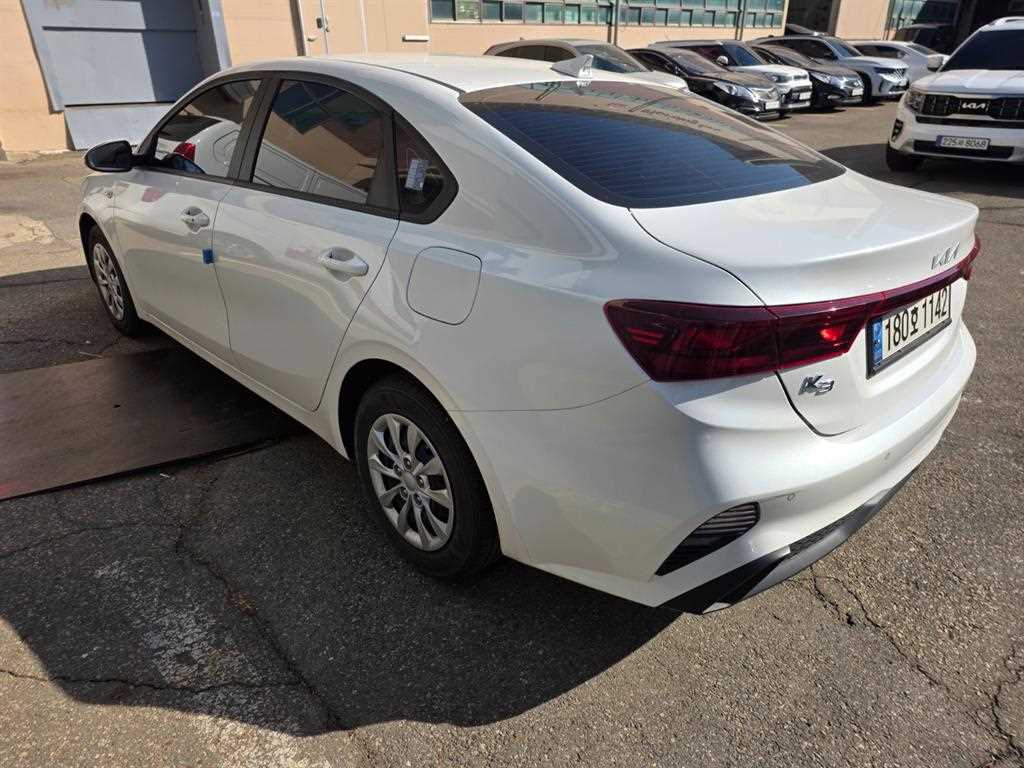 Kia K3 1.6 Gasoline Trendy 7