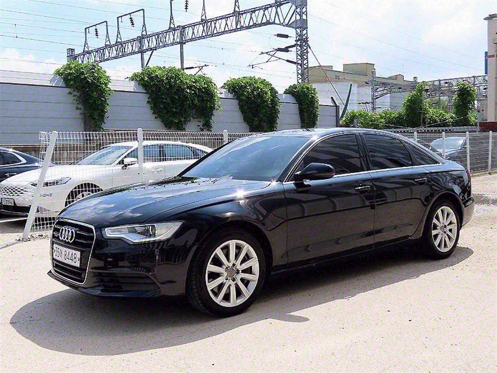 아우디 A6 3.0 TFSI 콰트로 사진 2/20