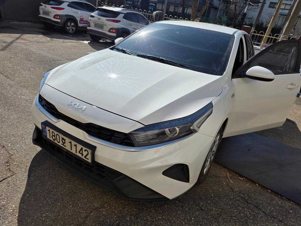 Kia K3 1.6 Gasoline Trendy 4