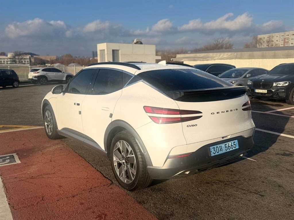 Genesis GV60 Standard 2WD 4