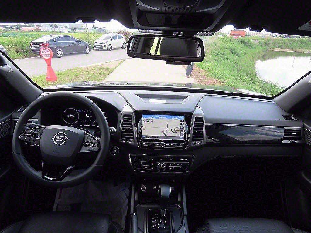 KG Mobility (Ssangyong) Rexton Diesel 2.2 4WD Prestige 10