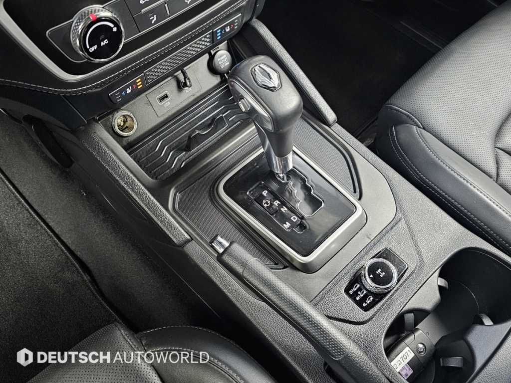 KG Mobility (Ssangyong) Rexton 4WD Diesel 2.2 Prestige 10