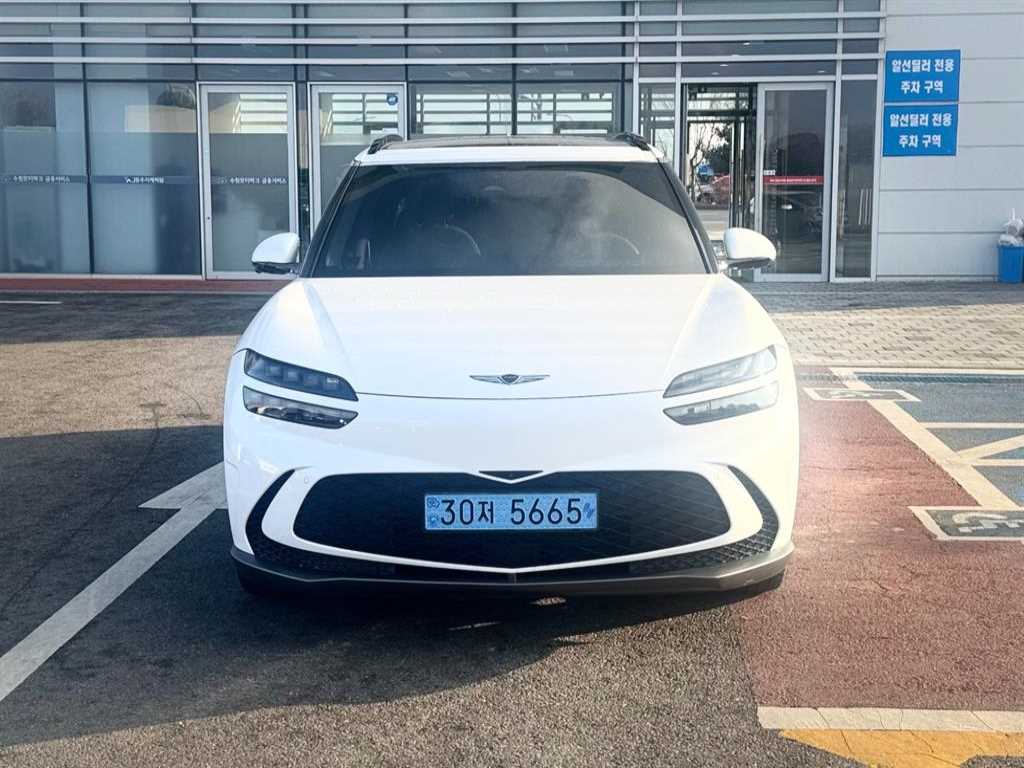 Genesis GV60 Standard 2WD