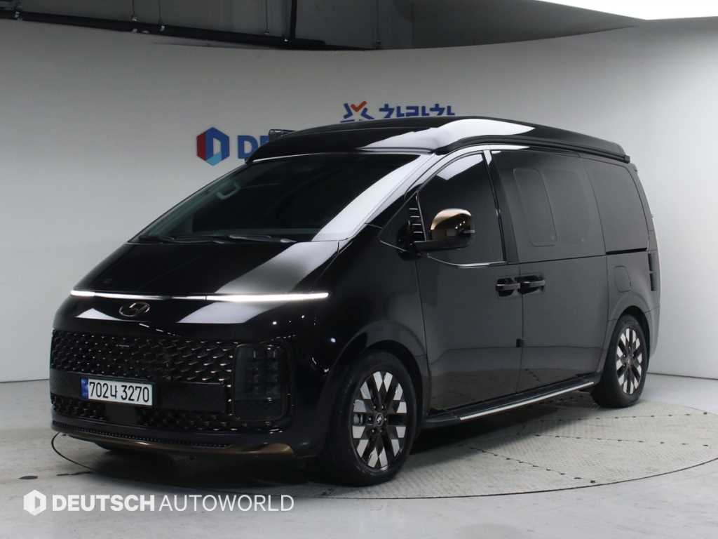 스타리아 캠핑카 4WD 프레스티지 캠퍼 4인승 2023년식