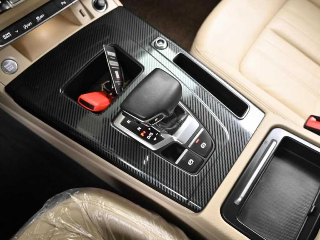 Audi Q5 45 TFSI Quattro 10