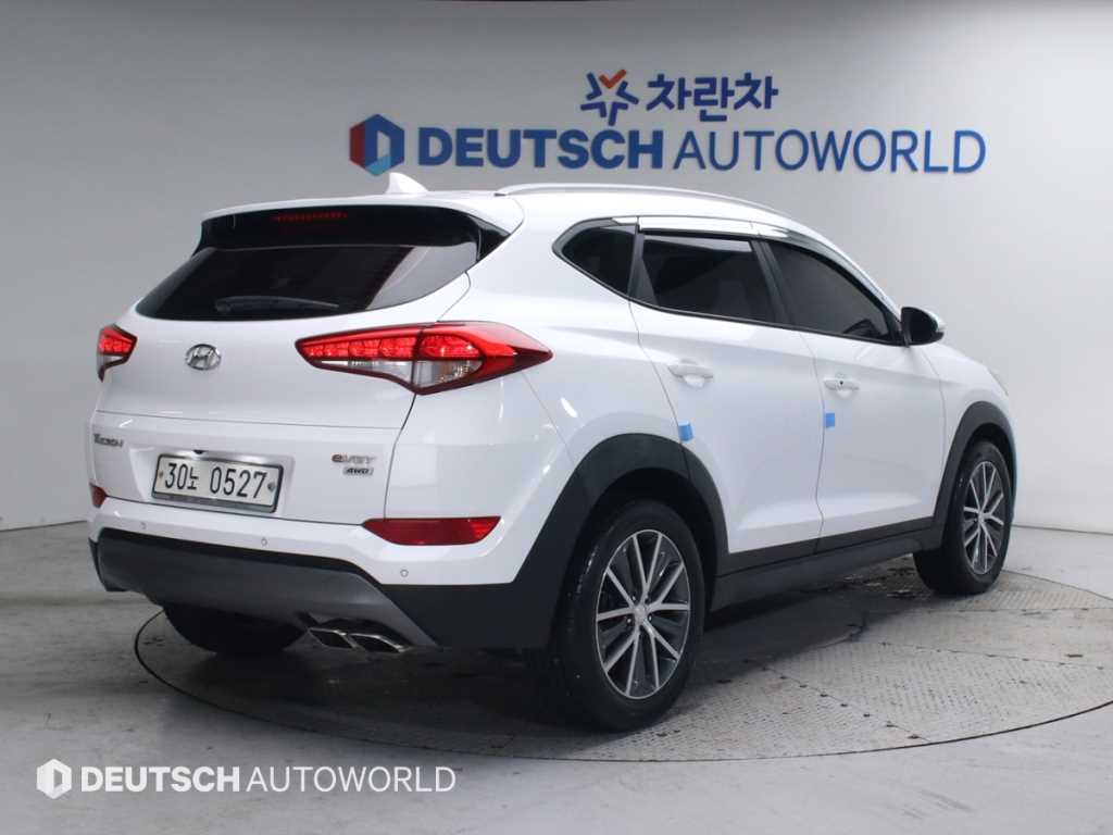 현대 투싼 디젤 2.0 4WD 프리미엄 사진 2/20