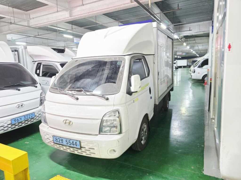 현대 포터2 1톤 표준탑 전기 - 중고 트럭 매물 이미지