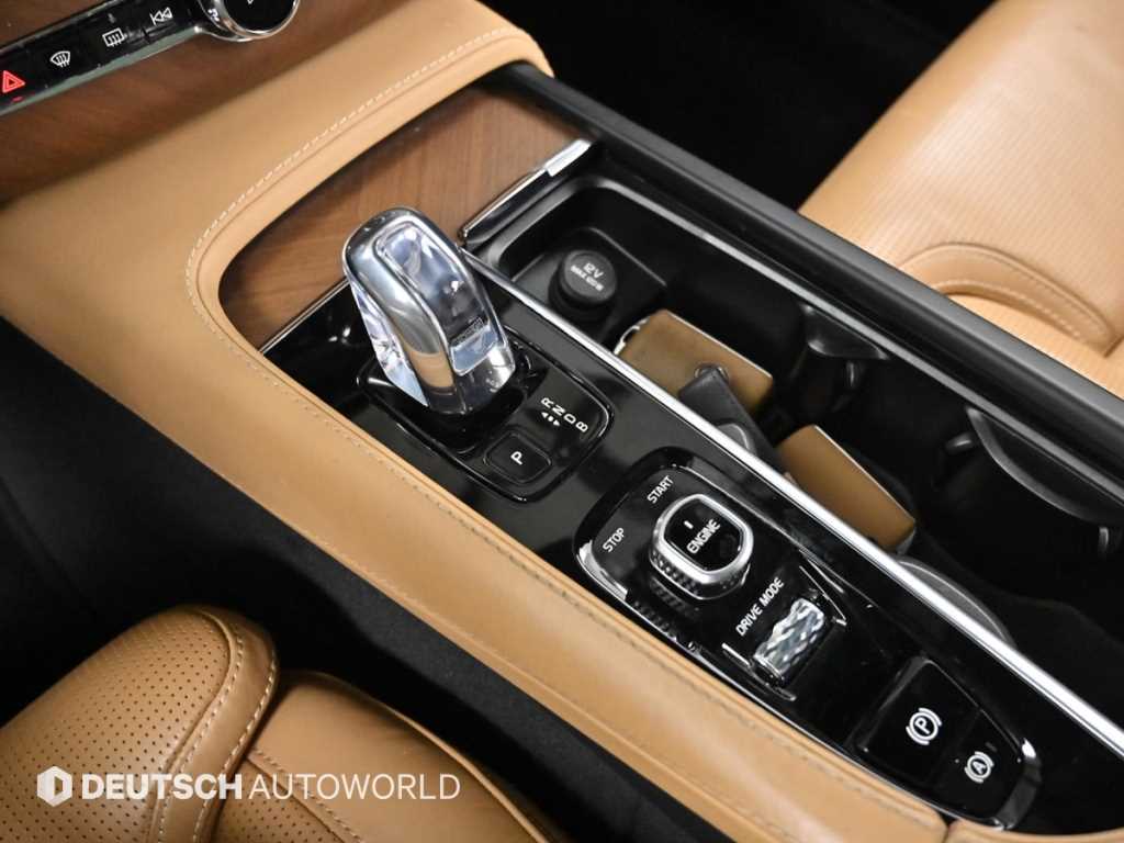 Volvo XC90 2.0 T8 AWD Inscription 10