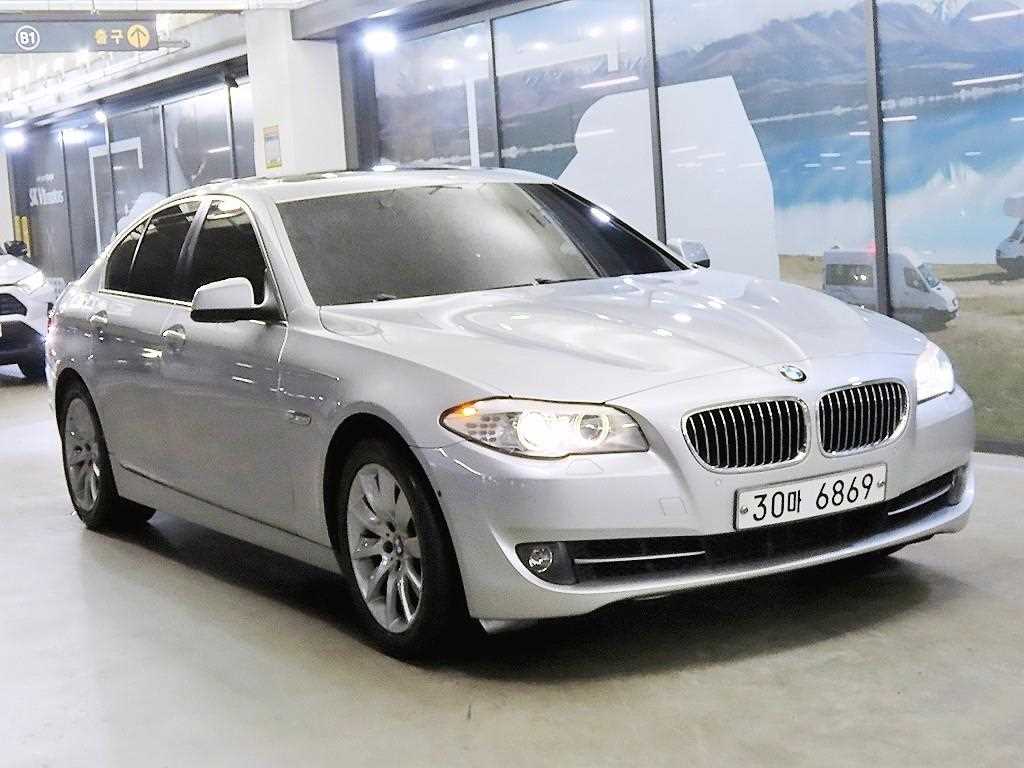 5시리즈 (F10) 528i 2013년식