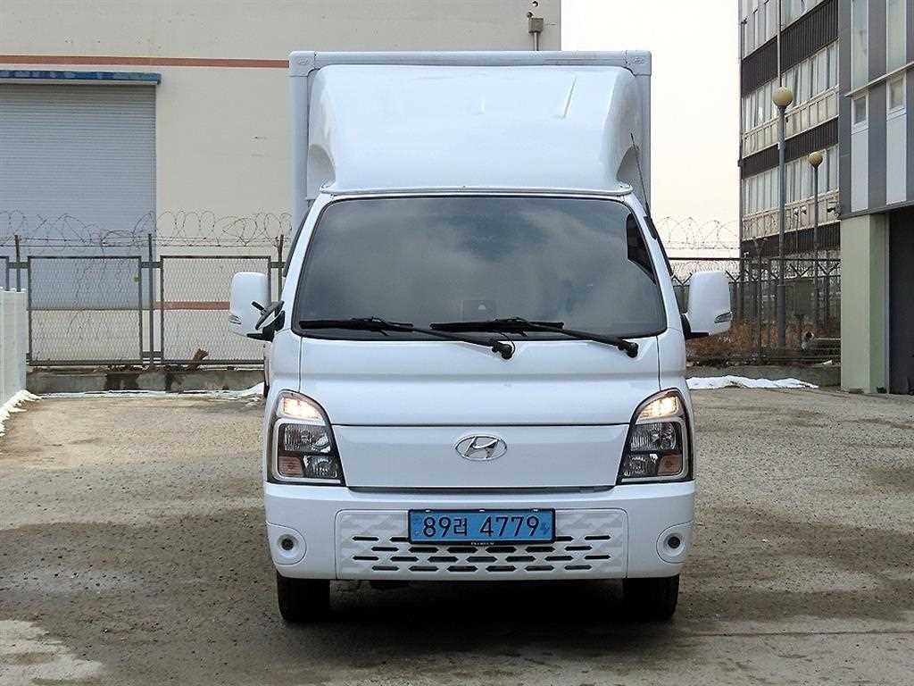 Hyundai Porter 1.0 Ton/ Super Cab/ Long Wheelbase 2