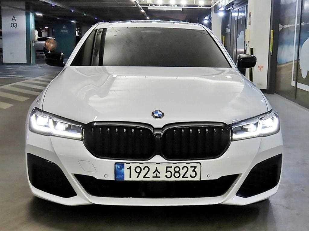 BMW 5 Series 520i M Sport — фото 2