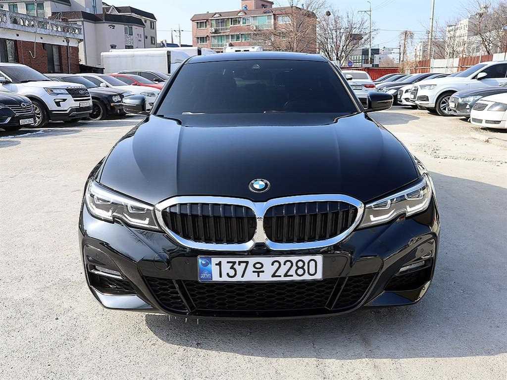3시리즈 (G20) 320i M 스포츠 블랙수트 2021년식