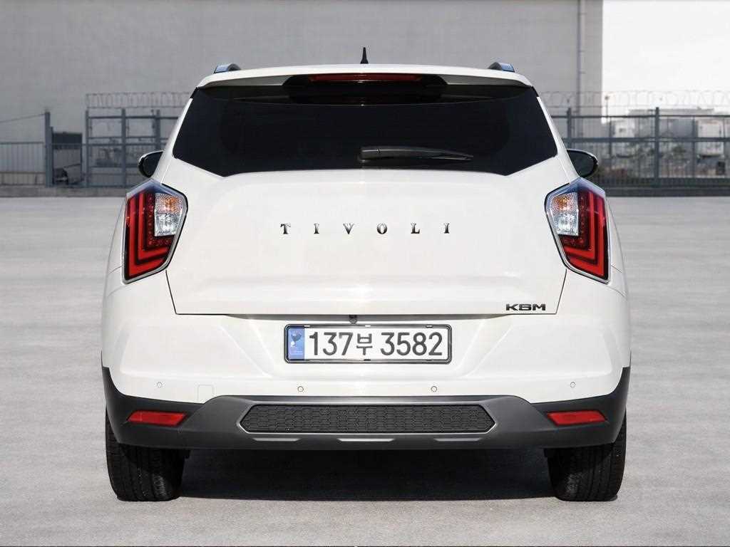 KG Mobility (Ssangyong) Tivoli 2WD Gasoline 1.6 V3 — фото 4