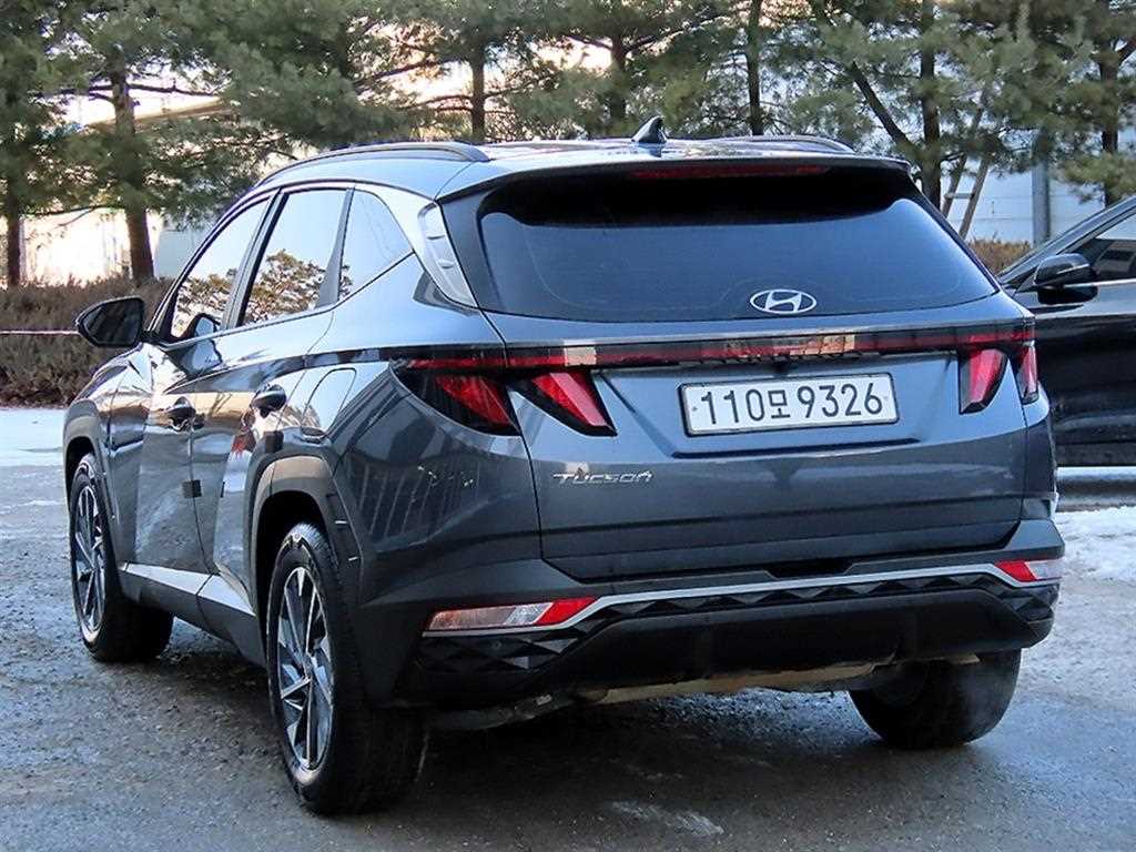 Hyundai Tucson Gasoline 1.6 Turbo 2WD Premium 4