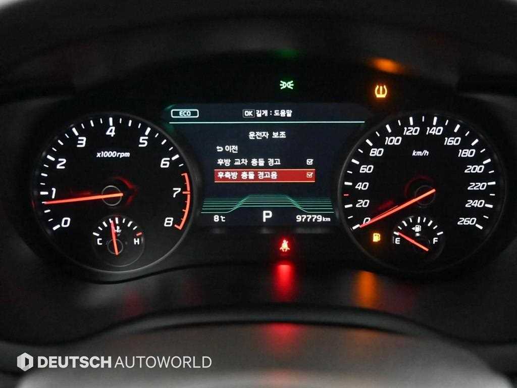 Kia Stinger Gasoline 2.0 Turbo 2WD Platinum 9