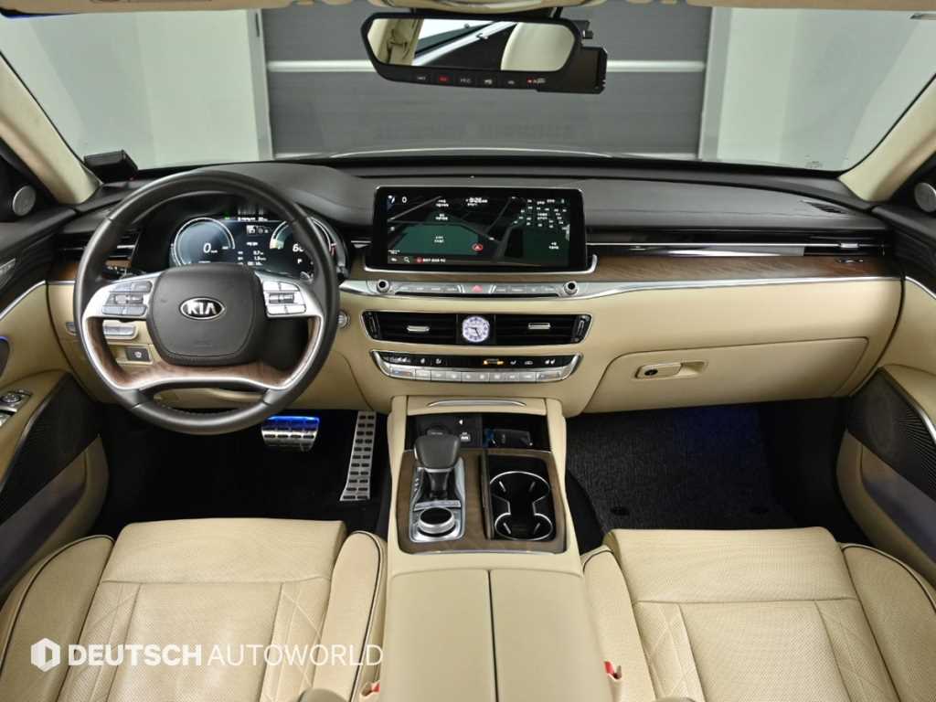 Kia K9 3.8 GDI AWD Grand Platinum 8