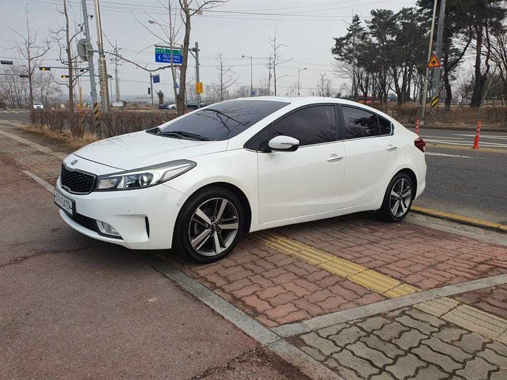 기아 K3 1.6 GDI 노블레스 사진 2/19