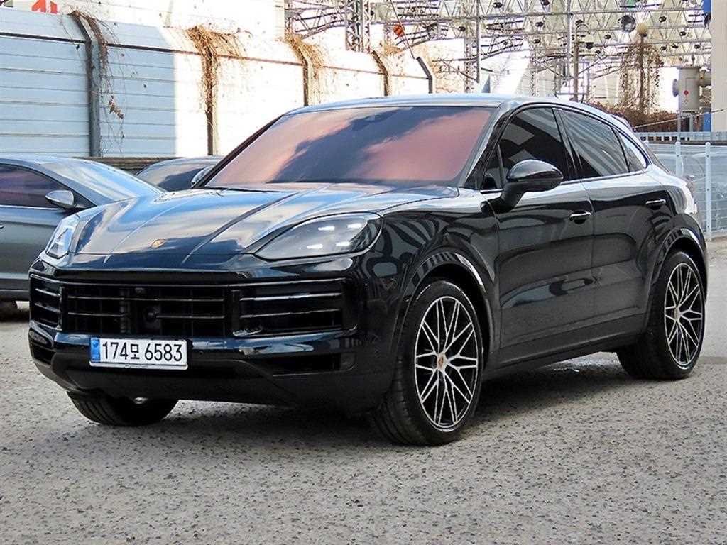 포르쉐 카이엔 3.0 쿠페 사진 2/20