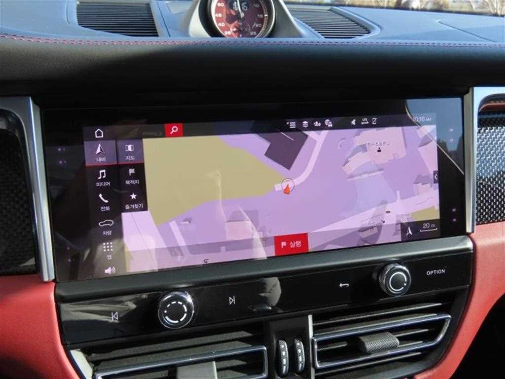 Porsche Macan Gasoline 2.9 GTS 8